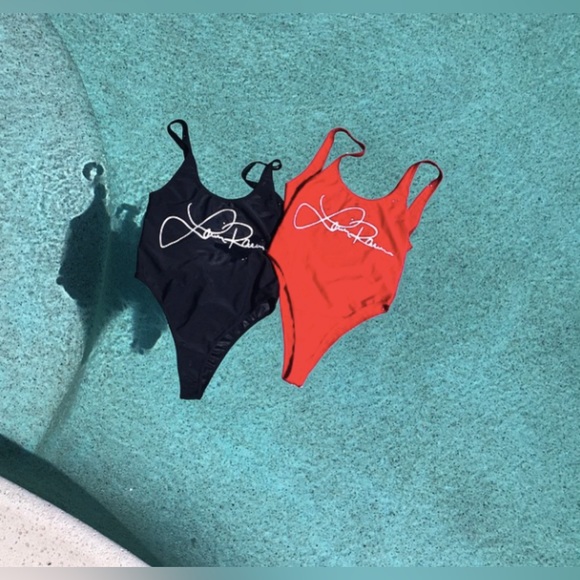 NWOT ⚜️💖⚜️ Laina Rauma rare! pink thong one piece bikini swimsuit - Picture 6 of 14